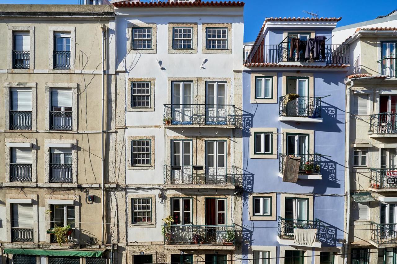 Spacious Bairro Alto Apartment With Courtyard, By Timecooler Лиссабон Экстерьер фото