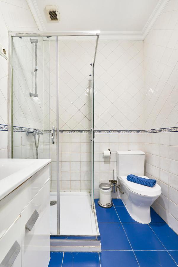 Spacious Bairro Alto Apartment With Courtyard, By Timecooler Лиссабон Экстерьер фото