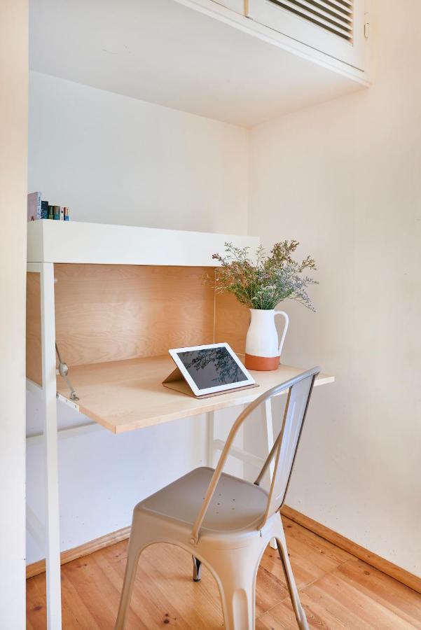Spacious Bairro Alto Apartment With Courtyard, By Timecooler Лиссабон Экстерьер фото